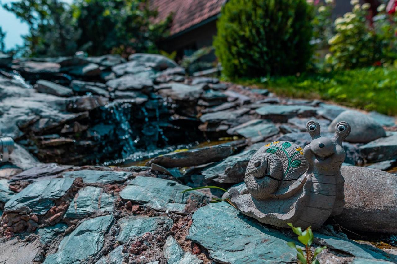 Gоlden Dragon Villa Hotel Bischkek Exterior foto